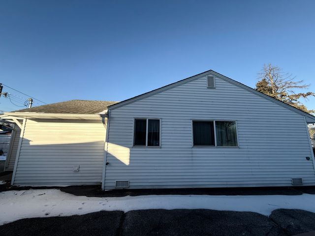 4049 W 89th Place 4049, Hometown, IL 60456