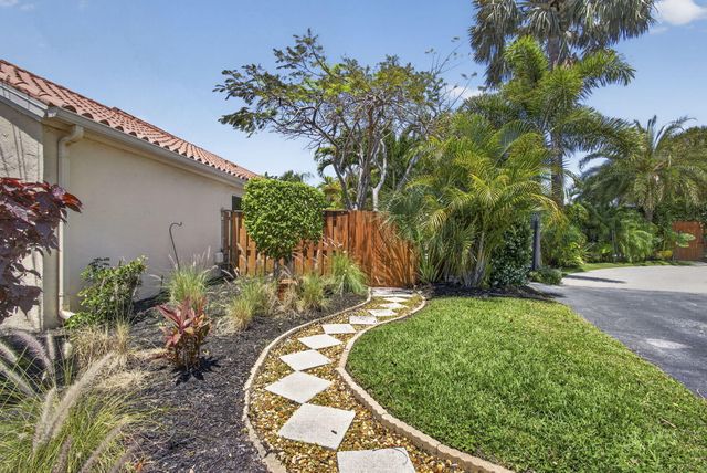 13230 Saint Tropez Circle, Palm Beach Gardens, FL 33410