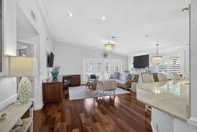 13230 Saint Tropez Circle, Palm Beach Gardens, FL 33410