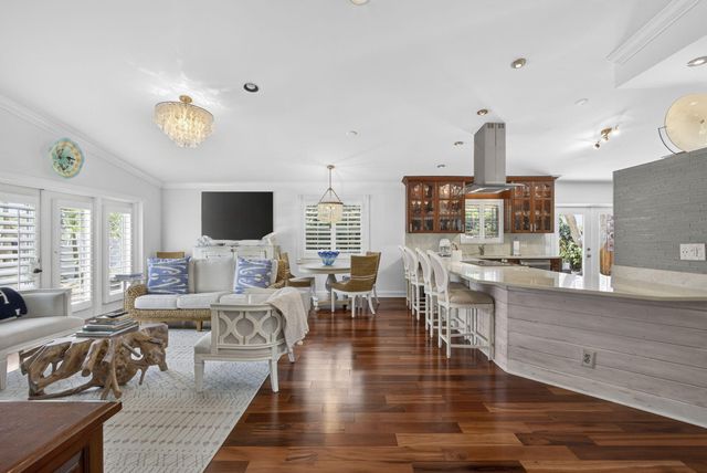 13230 Saint Tropez Circle, Palm Beach Gardens, FL 33410