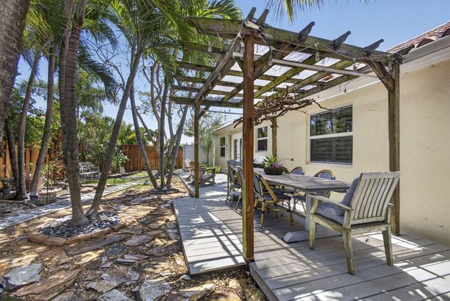 13230 Saint Tropez Circle, Palm Beach Gardens, FL 33410