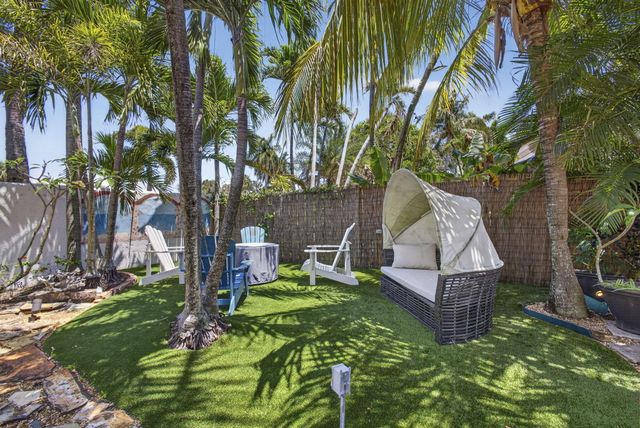 13230 Saint Tropez Circle, Palm Beach Gardens, FL 33410