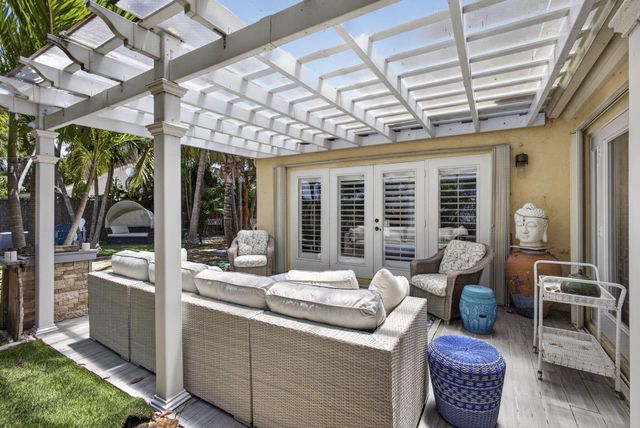 13230 Saint Tropez Circle, Palm Beach Gardens, FL 33410