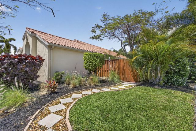 13230 Saint Tropez Circle, Palm Beach Gardens, FL 33410