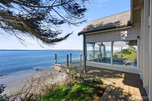 1034 57th Street, Port Townsend, WA 98368