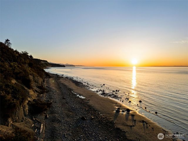 1034 57th Street, Port Townsend, WA 98368