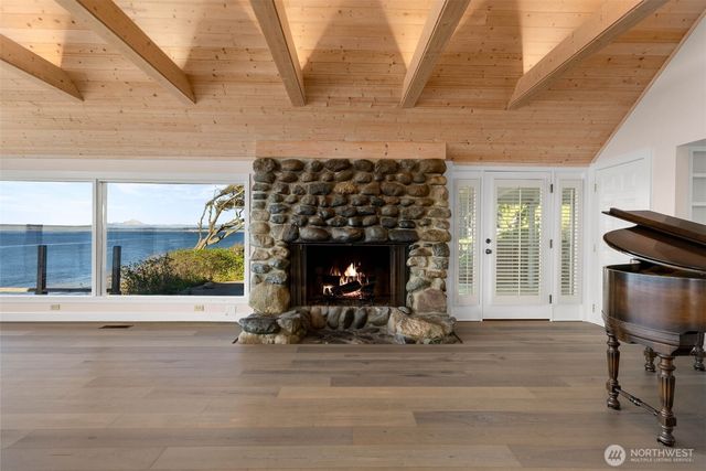 1034 57th Street, Port Townsend, WA 98368
