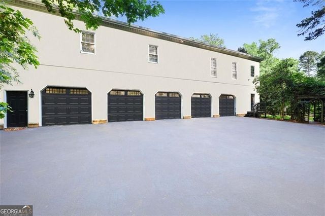 710 Walnut Drive SW, Marietta, GA 30064