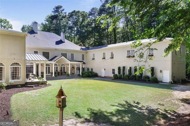 710 Walnut Drive SW, Marietta, GA 30064