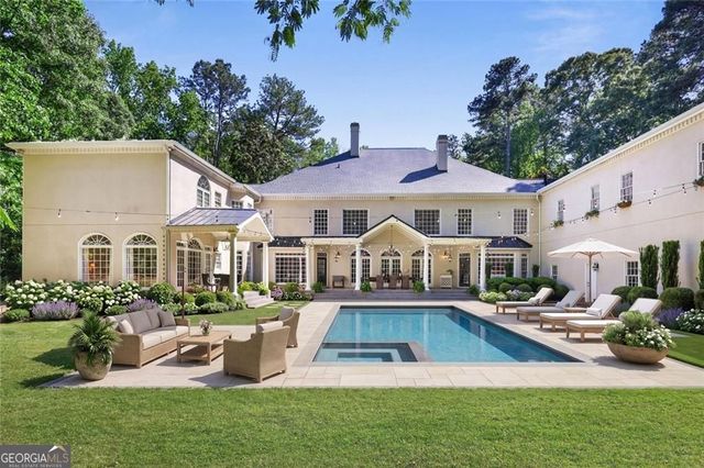 710 Walnut Drive SW, Marietta, GA 30064