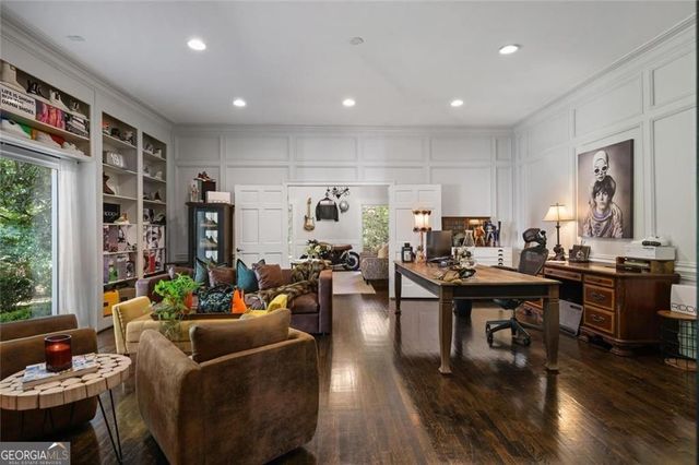 710 Walnut Drive SW, Marietta, GA 30064
