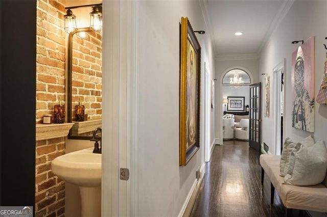 710 Walnut Drive SW, Marietta, GA 30064