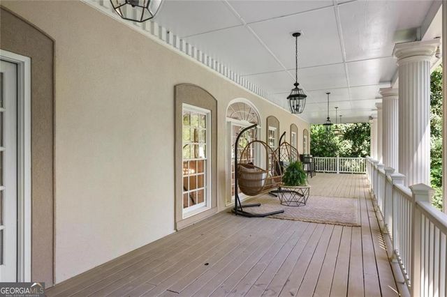 710 Walnut Drive SW, Marietta, GA 30064