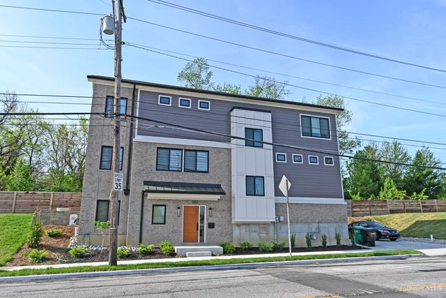 3053 Wasson Road, Cincinnati, OH 45209