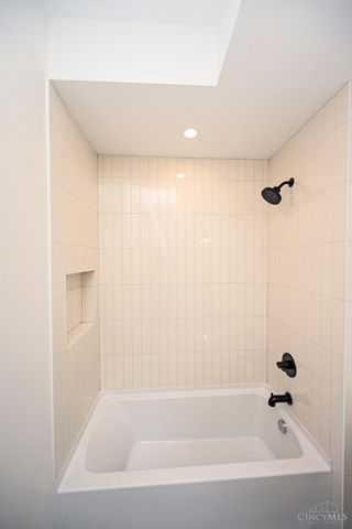 3053 Wasson Road, Cincinnati, OH 45209