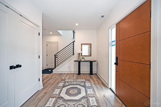 3053 Wasson Road, Cincinnati, OH 45209