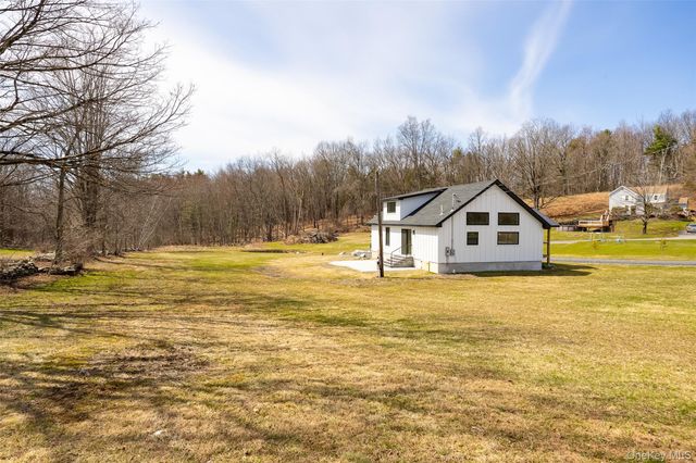 119 Bakertown Road, Accord, NY 12404