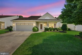 218 WAGON WHEEL LN, Columbus, NJ 08022