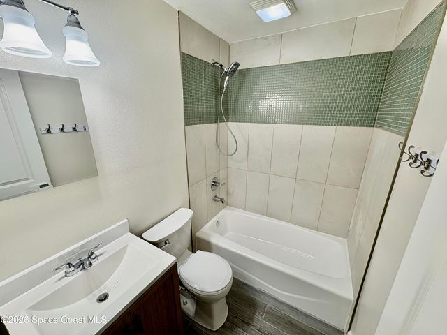 1274 Coral Reef Avenue NW, Palm Bay, FL 32907