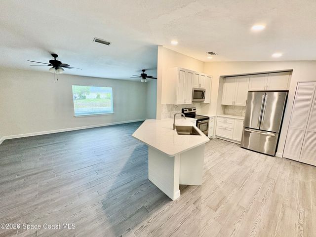 1274 Coral Reef Avenue NW, Palm Bay, FL 32907