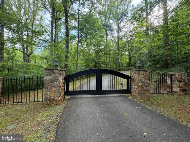 3665 CREELS LN, The Plains, VA 20198