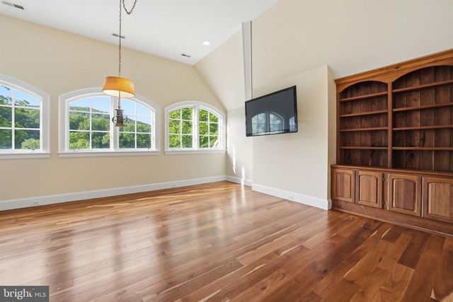 3665 CREELS LN, The Plains, VA 20198