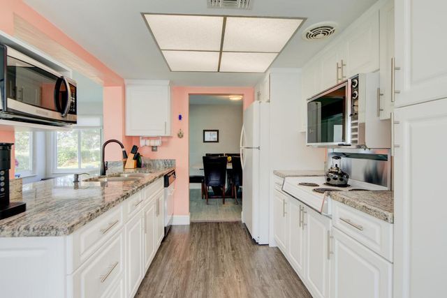 4517 Monterey Drive, Tamarac, FL 33319