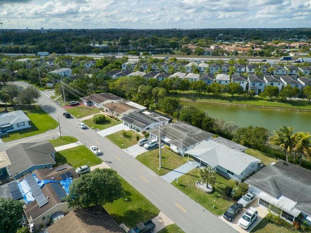 4517 Monterey Drive, Tamarac, FL 33319