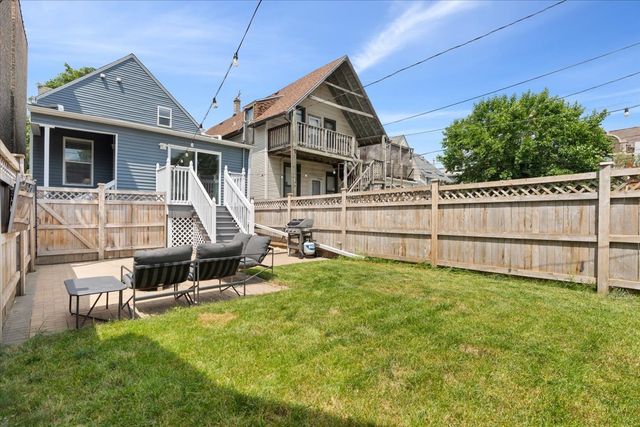 3439 N Paulina Street, Chicago, IL 60657