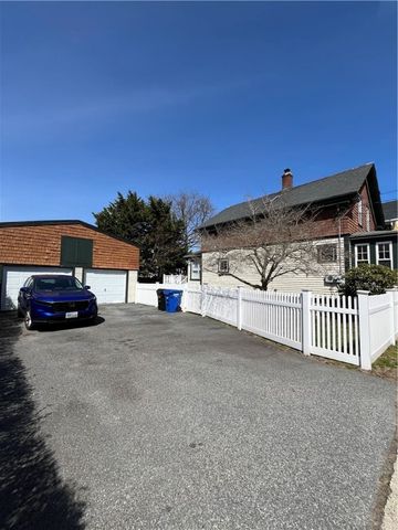 9 Potter Street, Newport, RI 02840