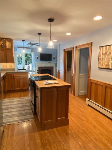 9 Potter Street, Newport, RI 02840