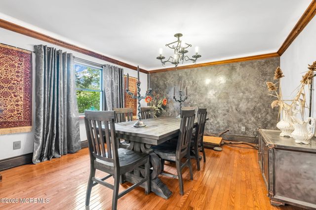 210 Church Street, Belford, NJ 07718