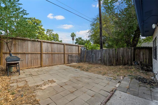 7120 Deer Creek Court, Spring, TX 77379