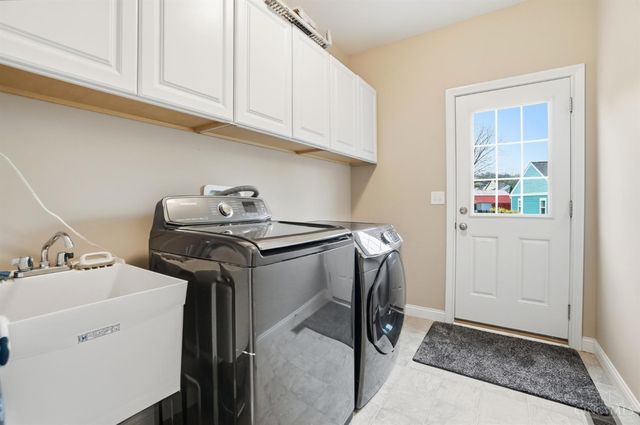 3226 Church Street, Newtown, OH 45244