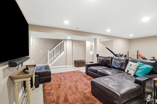 3226 Church Street, Newtown, OH 45244