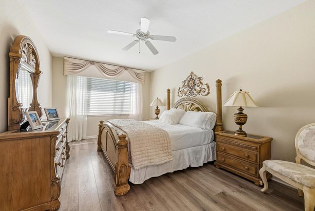 2737 Clipper Circle, West Palm Beach, FL 33411