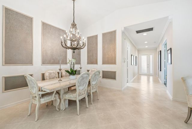 2737 Clipper Circle, West Palm Beach, FL 33411