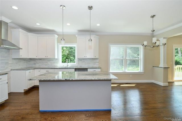 1 Lotto Court, Lake Grove, NY 11755