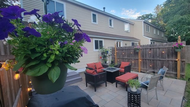 8 Cedarbrook Avenue F, Rochester, NH 03867