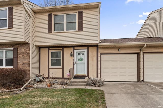1811 Somersworth Drive, South Bend, IN 46614