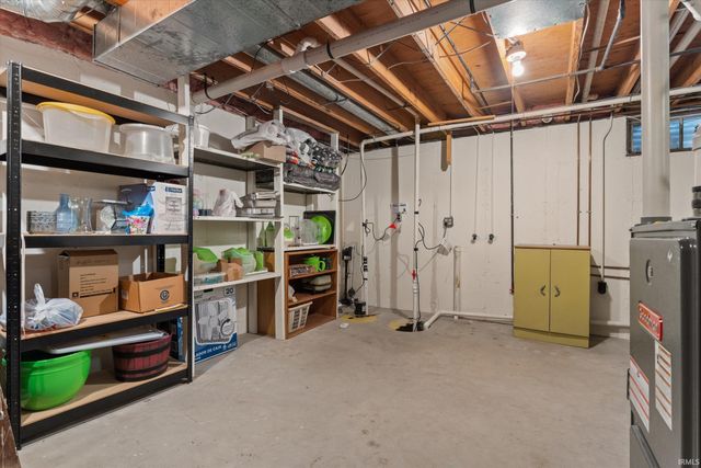 1811 Somersworth Drive, South Bend, IN 46614