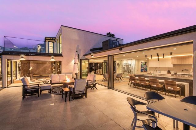 2684 Costebelle Drive, La Jolla, CA 92037