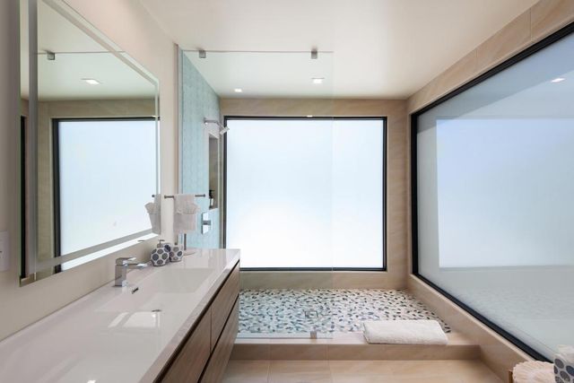 2684 Costebelle Drive, La Jolla, CA 92037