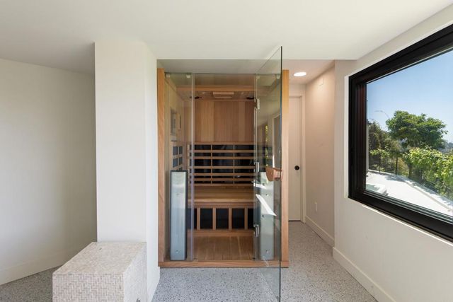 2684 Costebelle Drive, La Jolla, CA 92037