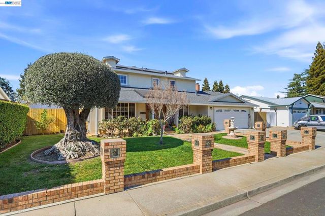 1723 Curletto Dr, Concord, CA 94521