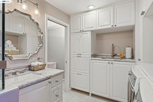 1723 Curletto Dr, Concord, CA 94521