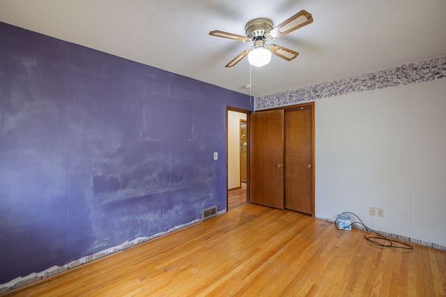 1025 Hoffman Avenue, Des Moines, IA 50316