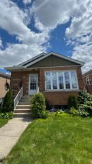 4925 S Leamington Avenue, Chicago, IL 60638