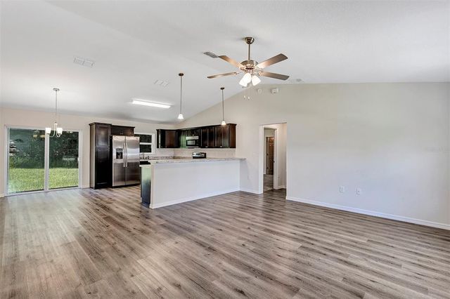 28 PECAN COURSE LOOP, Ocala, FL 34472