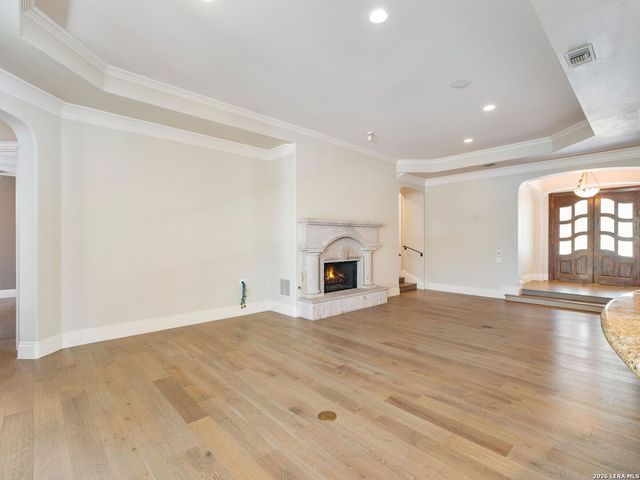 31 Stratton Lane, San Antonio, TX 78257